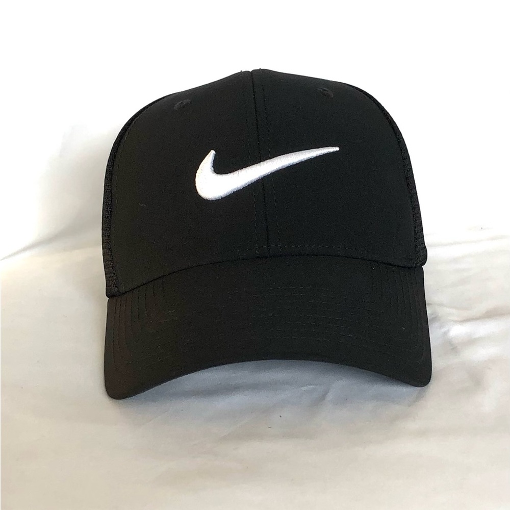 Nike baseball style hat